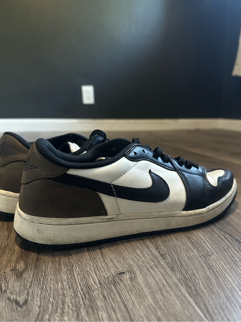 Jordan 1 Retro OG Mocha